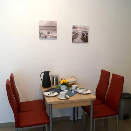 شقة Neptun Im Erdgeschoss - Nahe Dem Rathaus