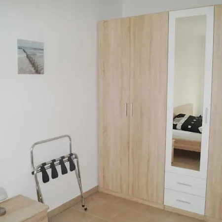 شقة Neptun Im Erdgeschoss - Nahe Dem Rathaus