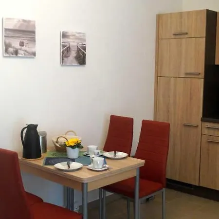 شقة Neptun Im Erdgeschoss - Nahe Dem Rathaus غرال موريتز