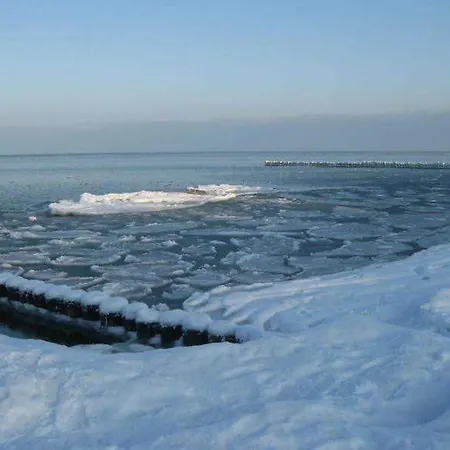 Neptun Im Erdgeschoss - Nahe Dem Rathaus